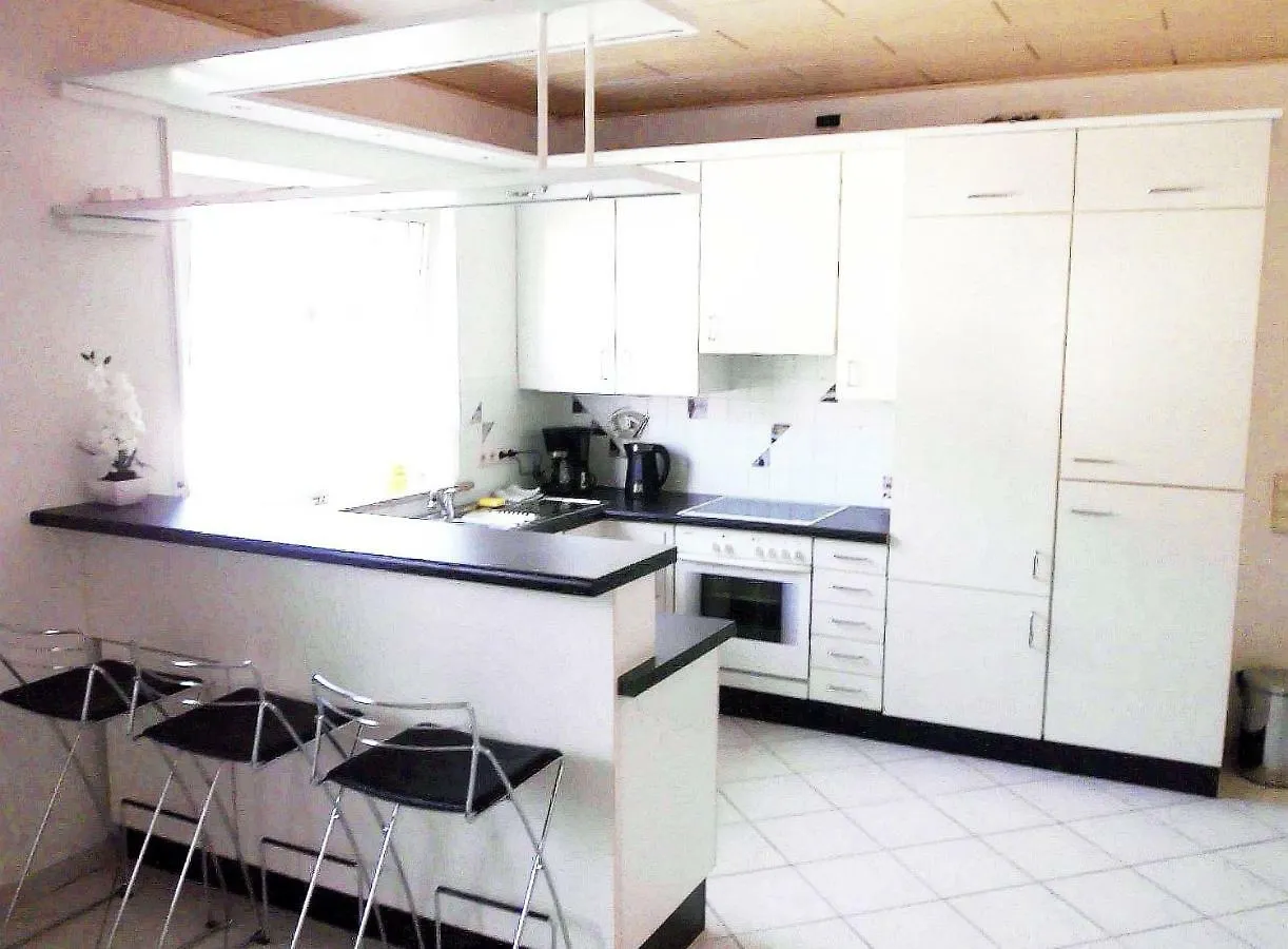 Ferienwohnung Botschafter 벤델스타인